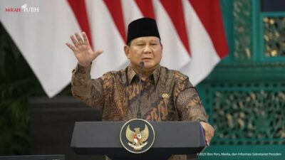 Prabowo Ogah Pakai Starlink, Siapkan Teknologi Internet Murah Cepat Untuk Sekolah
