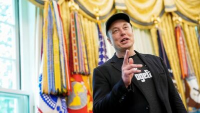 Tesla Rilis Pi Phone Terhubung Starlink Tanpa SIM Card, Kedaulatan RI Terancam?