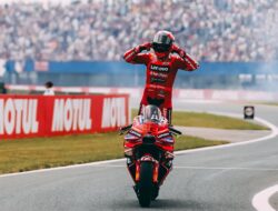 Francesco Bagnaia Juara di Jepang Tapi Marc Marquez Segel Gelar Juara Dunia MotoGP 2025 di Motegi
