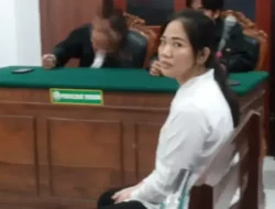 Wanita Asal Surabaya Tipu Bosnya Hingga Rp. 6,3 Miliar, Ngaku Bisa Ngobrol Sama 4 Dewa