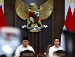 Rocky Gerung Nilai Usul Jokowi Duetkan Prabowo-Gibran 2 Periode Itu Konyol