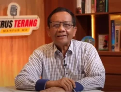 Kader PSI Sudarsono Tuding Mahfud MD Sengkuni Karena Bongkar Proyek Era Jokowi: Bikin Gaduh!