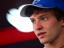 Andrea Kimi Antonelli Kaget Mercedes Terapkan Team Order di F1 GP Meksiko