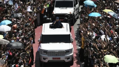 Prabowo Wajibkan Para Menteri Pakai Maung Produksi Pindad Jadi Mobil Dinas