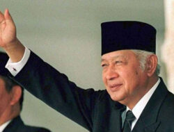 Negara Wajib Berikan Gelar Pahlawan Nasional Kepada Soeharto