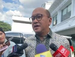 Rosan Roeslani: Danantara Masih Negosiasi Ulang Utang Whoosh Dengan China
