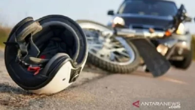 Tega! Ojol Buang Penumpang di Depan Gedung DPR Usai Tabrak Truk, Tewas Usai Seminggu Koma