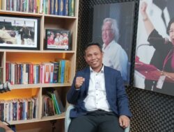 Ahmad Khozinudin Sindir Prabowo: Hidup Jokowi, Kapan Hidup Rakyat Banten?