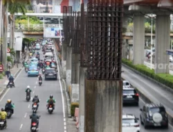 Pramono Anung Desak Adhi Karya Bongkar Tiang-Tiang Monorel Mangkrak Dalam Sebulan