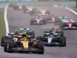 Oscar Piastri Crash, Lando Norris Menang Sprint Race F1 GP Sao Paulo 2025
