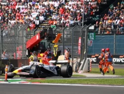 FIA Bela Liam Lawson, Putuskan Tak Salah Atas Insiden Nyaris Tabrak Marshal di GP F1 Meksiko