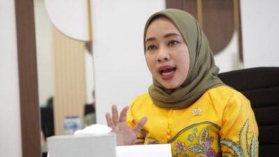 Ratna Juwita Sari Tuntut Pemerintah Cabut Izin Perusahaan Tambang dan Perkebunan Perusak Lingkungan