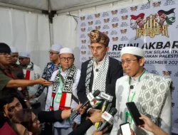 Didesak Mundur Buntut Bencana Banjir dan Longsor Sumatera, Ini Tanggapan Menteri LH Hanif Faisol Nurofiq