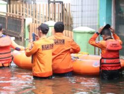 Ribuan Rumah di Sejumlah Wilayah di Kabupaten Bandung Terendam Banjir, Akses Lalu Lintas Putus