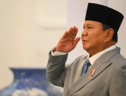 Usai Putusan MK, Benny K Harman Desak Prabowo Segera Tarik Polisi Aktif Dari Jabatan Sipil