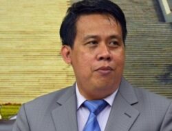 CBA: Rupiah Bisa Terus Melemah Usai Juni, Perry Warjiyo Harus Siap Mundur