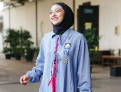 Skakmat Ucapan Menteri LH, Chiki Fawzi Tunjukkan Fakta Menyedihkan Gelondongan Kayu di Aceh
