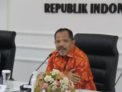 Johan Rosihan Ingatkan Risiko Ekologis di Balik Wacana Tanam Kelapa Sawit di Papua