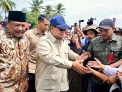 Prabowo Hapus Utang KUR Petani Korban Banjir dan Longsor di Sumatera