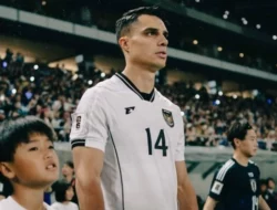 Tinggalkan Lommel SK, Joey Pelupessy Ikuti Jejak Thom Haye Bela Persib Bandung