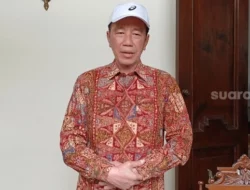 Punya Bukti Baru Dari Buku Sri Adiningsih, Bambang Tri Siap Jadi Saksi Sidang Ijazah Jokowi