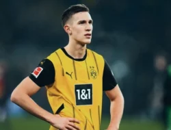 Barcelona dan Real Madrid Harus Rogoh Kocek Dalam-dalam Demi Bek Dortmund Nico Schlotterbeck.
