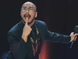 Usai Kontroversi ‘Mens Rea’, Pandji Pragiwaksono Siapkan Kejutan Baru di Panggung Stand Up Comedy