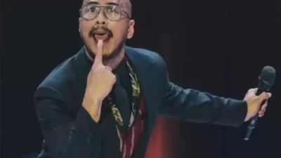 Usai Kontroversi ‘Mens Rea’, Pandji Pragiwaksono Siapkan Kejutan Baru di Panggung Stand Up Comedy