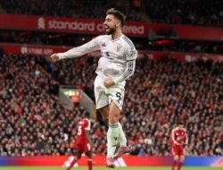 Dibanderol Rp. 2,2 Triliun dan Ditawari Gaji Rp. 15 Miliar Per Minggu, Bruno Fernandes Tolak Rayuan Al Hilal