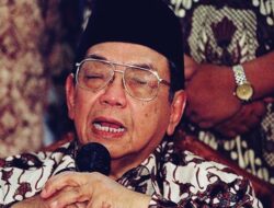 Adhie Massardi: Gus Dur Pernah Menangis Melihat Kerusakan Moral PBNU