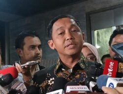 Usman Husin Desak Menhut Raja Juli Antoni Mundur