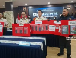 WN China Bayar Rp. 90 Juta Untuk Bikin KTP, Kartu Keluarga dan Akte Kelahiran Bodong Demi Selundupkan WNA ke Australia