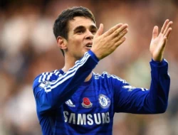 Gangguan Jantung Bikin Eks Bintang Chelsea Ini Gantung Sepatu di Usia 34 Tahun