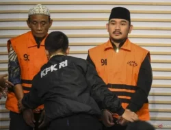 KPK Periksa Sekda Kabupaten Bekasi dan Ajudan Ade Kuswara Terkait Perkara Suap