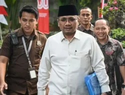 Parah! Ribuan Calon Jemaah Gigit Jari Gara-gara Kuota Haji Diotak-atik Eks Menag Yaqut