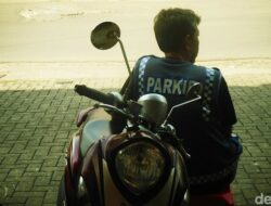 Tukang Parkir Liar Bisa Dijerat Pasal Pemerasan Dengan Ancaman 9 Tahun Penjara