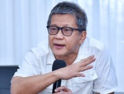 Rocky Gerung: Penyakit Jokowi Karena Terlalu Banyak Ambisi Tapi Post Power Syndrom