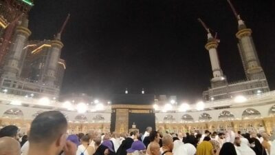 Ini Daftar Imam Sholat Tarawih dan Tahajud di Masjidil Haram dan Masjid Nabawi Selama Ramadhan