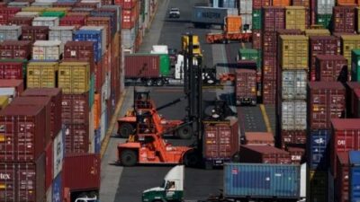 Buntut Geger Mafia Impor Loloskan Ribuan Kontainer Asal China, Segera Copot Dirjen Bea Cukai