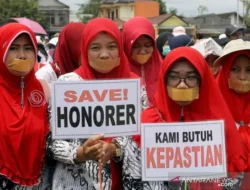 Abdul Fikri Faqih: Ironis! Uang Saku Mahasiswa KIP Rp. 800 Ribu, Gaji Guru Cuma Rp. 400 Ribu