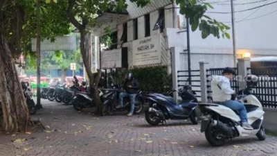 Pramono Anung Ancam Pecat Oknum Dishub Pasok Atribut Parkir Liar Cempaka Putih