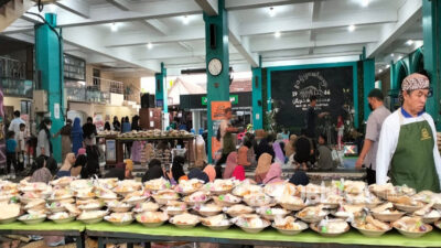 Masjid Jogokariyan Siapkan 3.800 Porsi Buka Puasa Tiap Hari: Opor, Tongseng Hingga Empal Gentong