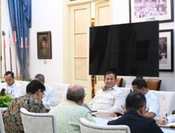 Prabowo Pastikan Harga Bahan Pokok Stabil Jelang Idul Fitri