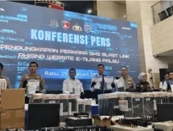 Dikontrol WN China, Operator Lapangan WNI Raup Hingga Rp 890 Juta Dengan Modus SMS Phising e-Tilang