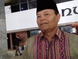 Hidayat Nur Wahid Desak Prabowo Ngomong ke Donald Trump Agar Hentikan Perang