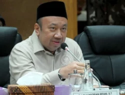 Lalu Hadrian Desak Pemerintah Hapus Kastanisasi Guru, Honorer Harus jadi PNS