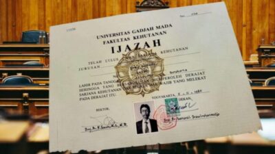 Ijazah Jokowi Tak Otomatis Asli Usai Rismon Sianipar Ajukan Restorative Justice
