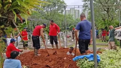 Try Sutrisno Dimakamkan Dekat Pramono Edhi Wibowo dan BJ Habibie
