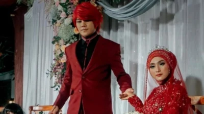 Dituding Tumbalkan Istri Pertama Untuk Pesugihan, Pesulap Merah Ungkap Fakta Medis Tika Mega Lestari