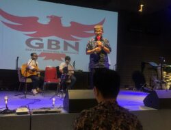 Erros Djarot: Tak Peduli Latar Belakang Aktivis, yang Penting Bersatu Melawan Kezaliman
